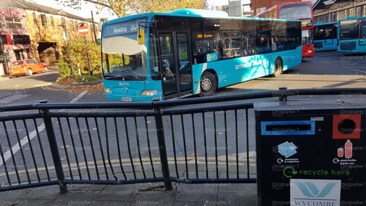 Image of Arriva Beds and Bucks vehicle 3042. Taken by Christopher T at 11.22.56 on 2021.11.25